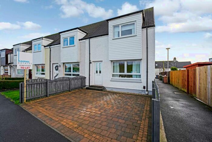 2 Bedroom End Of Terrace House To Rent In Meadside Avenue, Kilbarchan, PA10