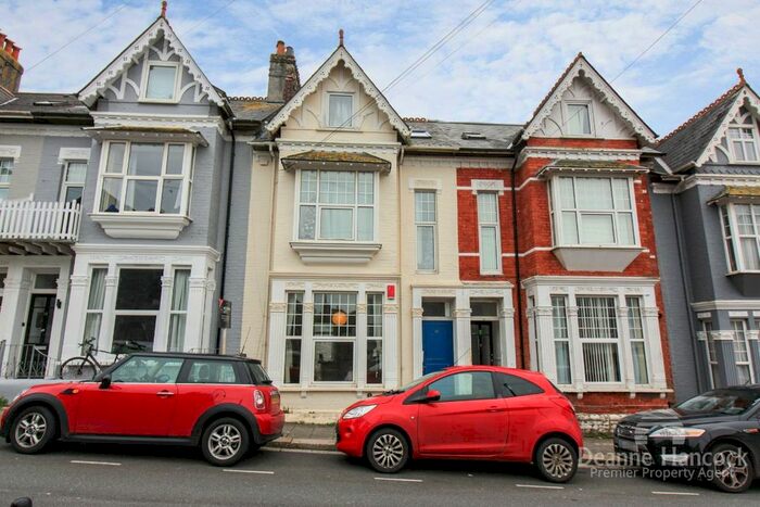 2 Bedroom Flat To Rent In Bedford Park, Plymouth, PL4
