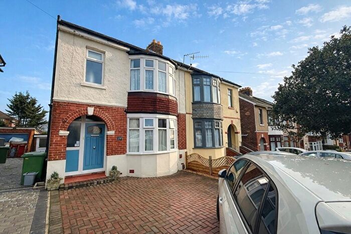 3 Bedroom Semi-Detached House For Sale In Rectory Avenue, Farlington, PO6