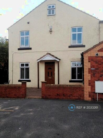 3 Bedroom Semi-Detached House To Rent In Lancaster Street, Barnsley, S70