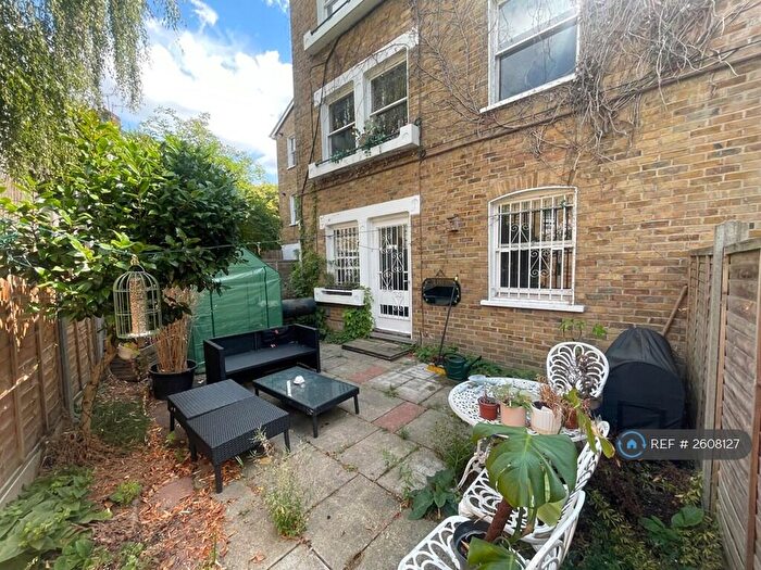 1 Bedroom Flat To Rent In Hullbridge Mews, London, N1