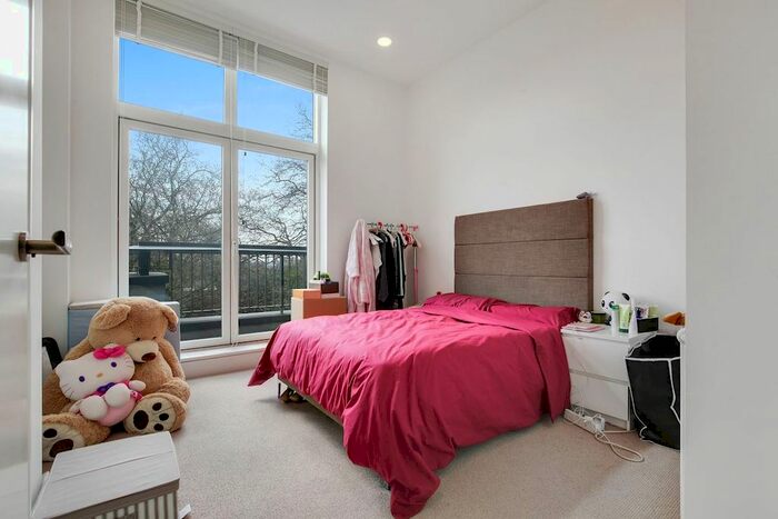 1 Bedroom Flat To Rent In Market Road, London, N7