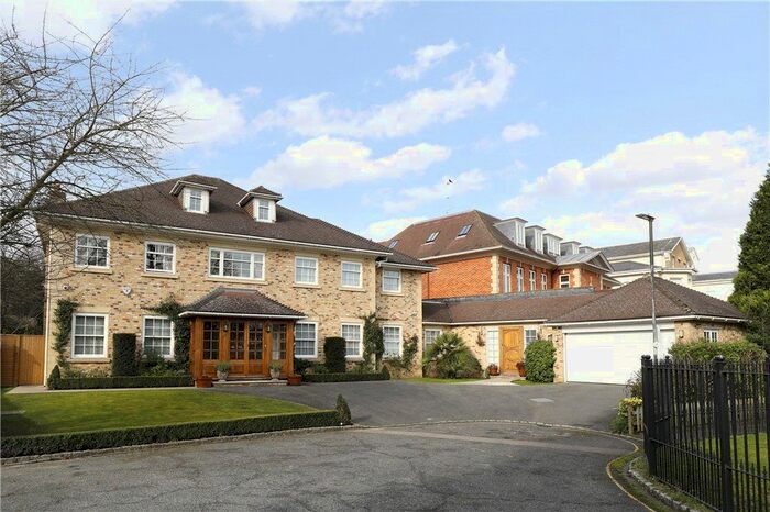 6 Bedroom Detached House To Rent In Greenoak Way, Wimbledon Common, SW19