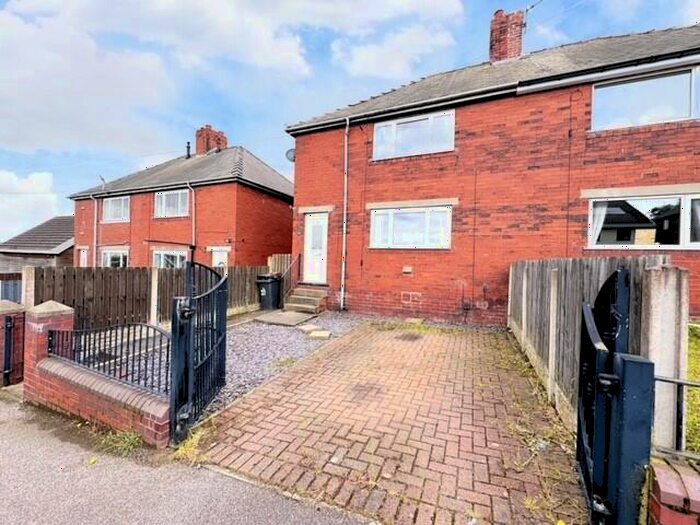 3 Bedroom Semi-Detached House To Rent In Mount Vernon Avenue, Barnsley, S70