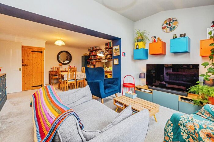 2 Bedroom Terraced House For Sale In Stirling Way, Skellingthorpe, LN6