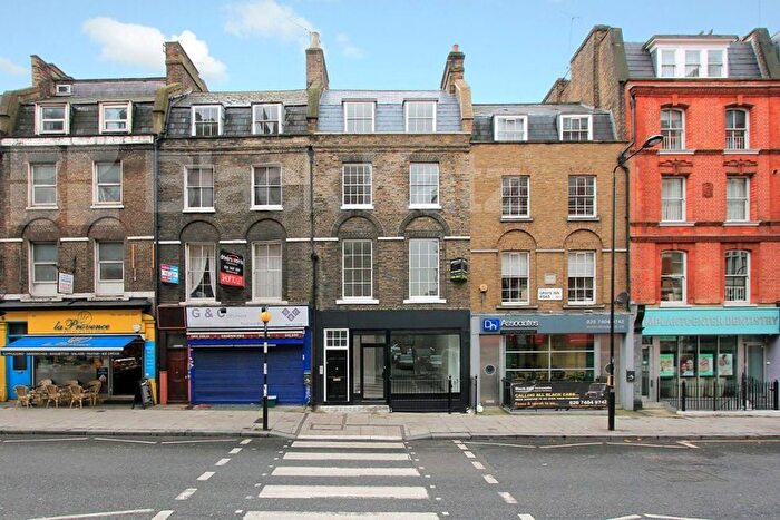 3 Bedroom Flat To Rent In Grays Inn Road, Holborn / Chancery Lane, WC1X