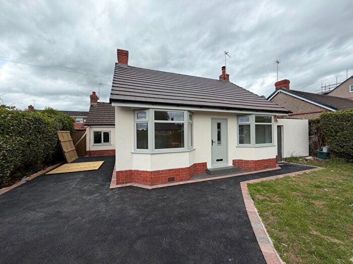 3 Bedroom Bungalow To Rent In Oakfield Road, Chester, CH1