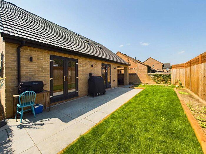 3 Bedroom Detached House For Sale In Priory Lane, Huntingdon, Cambridgeshire., PE29