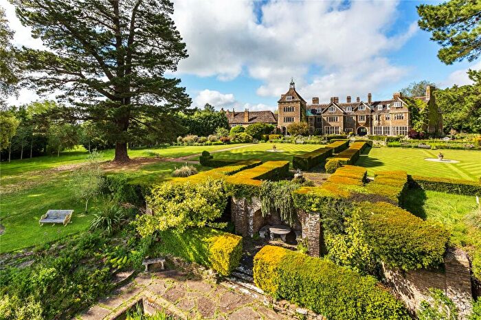 15 Bedroom House For Sale In Sedgwick Park, Horsham, West Sussex, RH13