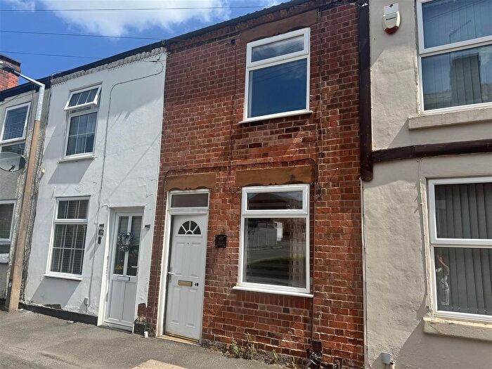 2 Bedroom Terraced House To Rent In Eyres Gardens, Ilkeston, DE7