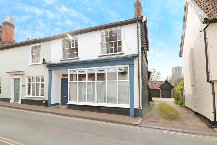 2 Bedroom Terraced House For Sale In Damgate Street, Wymondham, Norfolk, NR18