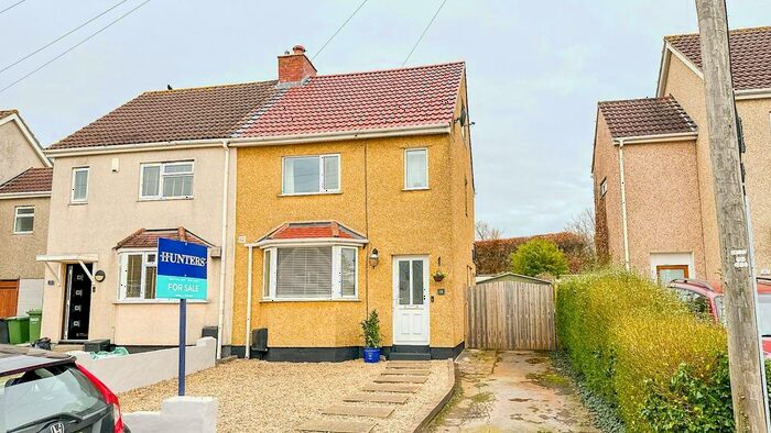 2 Bedroom Semi-Detached House For Sale In Parkers Avenue, Wick, Bristol, BS30