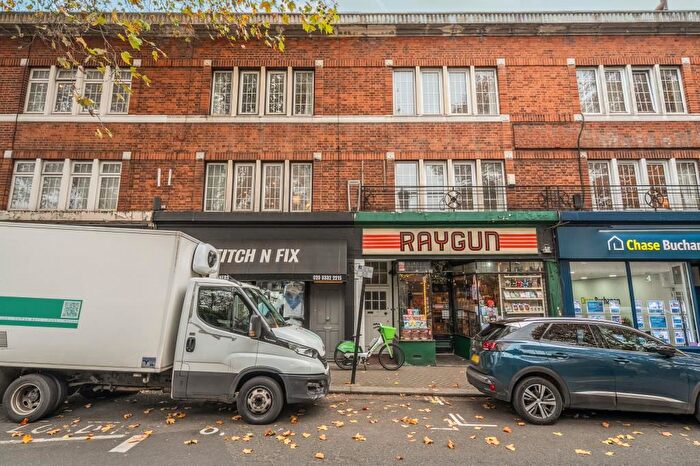 1 Bedroom Flat To Rent In Red Lion Street, Richmond, TW9