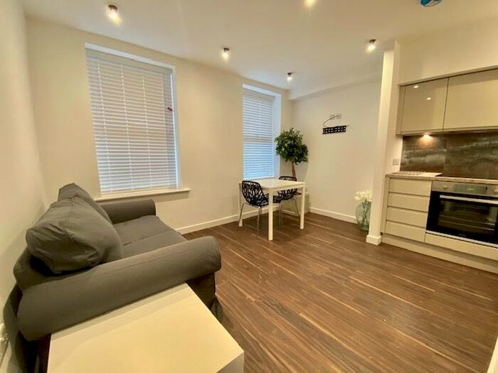 1 Bedroom Flat To Rent In Lancing Road, Sheffield S2