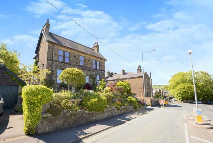 6 Bedroom Detached House For Sale In Hebden Bridge Road, Oxenhope, Keighley, BD22