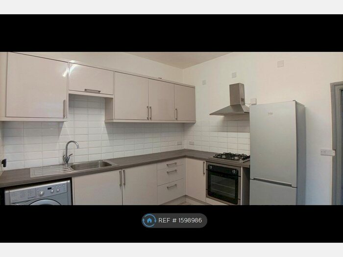 1 Bedroom Flat To Rent In Woodborough Road, Nottingham, NG3