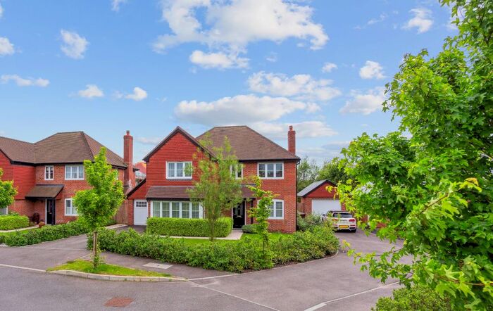 4 Bedroom Detached House For Sale In Summer Close, Aldingbourne, PO20