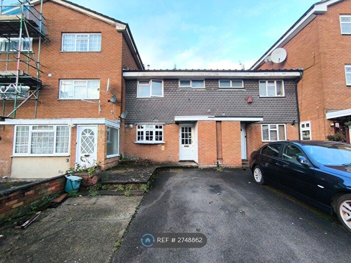 2 Bedroom Terraced House To Rent In Bannister Close, Greenford, UB6