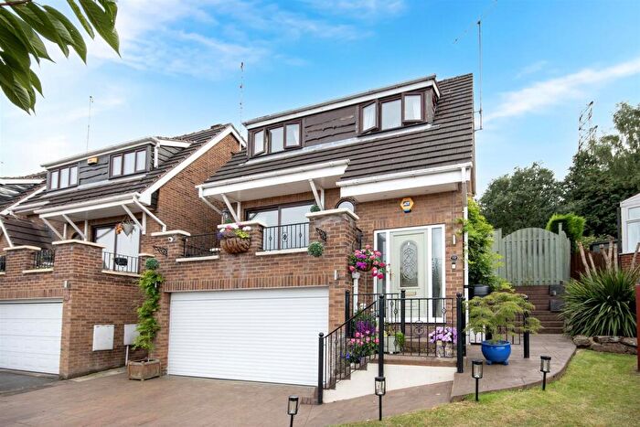 4 Bedroom Detached House For Sale In , Whiston Vale, Whiston, Rotherham, S60