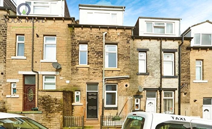 4 Bedroom Terraced House To Rent In Redcliffe Street, Keighley, West Yorkshire, BD21