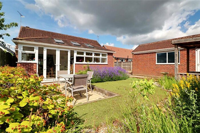 2 Bedroom Bungalow For Sale In Hayfield Close, Haxey, Lincolnshire, DN9