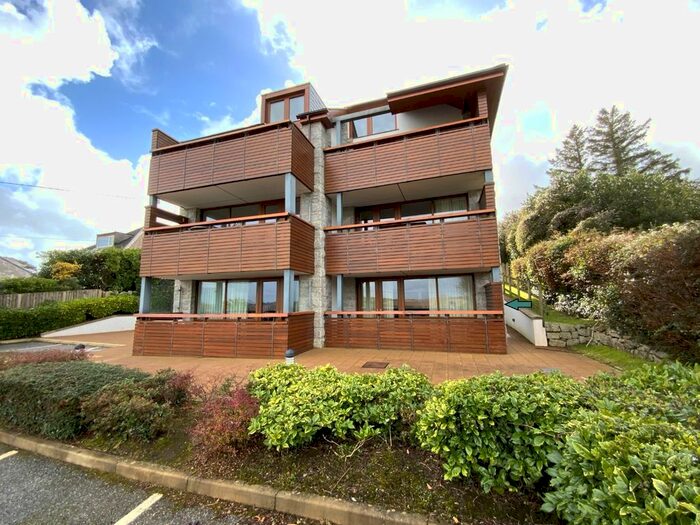 2 Bedroom Flat To Rent In West Bay Maenporth Road, Maenporth, TR11