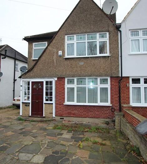 3 Bedroom Semi-Detached House To Rent In Derwent Gardens, Wembley, HA9