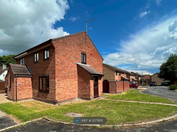 2 Bedroom Semi-Detached House To Rent In Ringrose Close, Newark, NG24