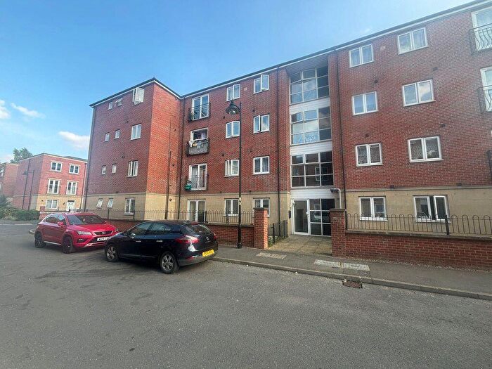 2 Bedroom Flat To Rent In Kingston Terrace, Boston, PE21
