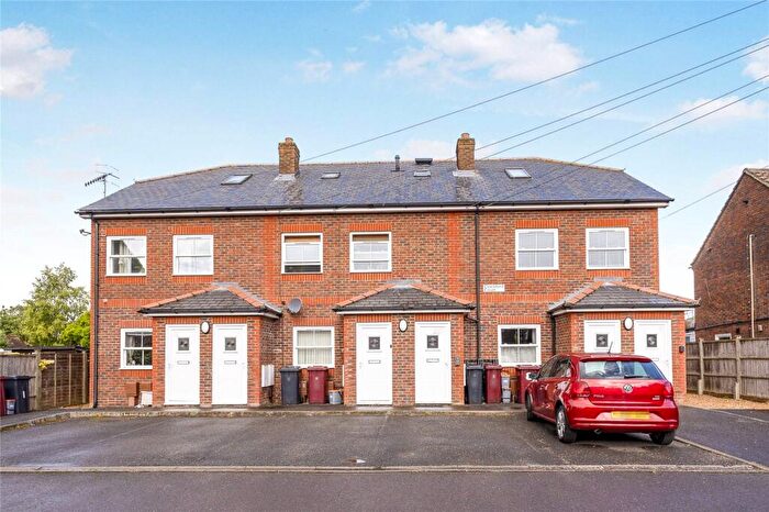 1 Bedroom Flat To Rent In Crockford Court, Crockford Road, Westbourne, PO10