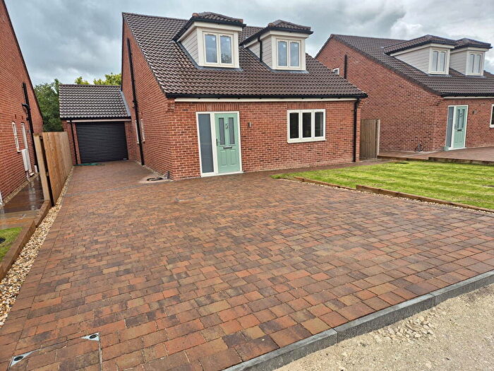 4 Bedroom Detached House For Sale In Durham Grove, Retford, Nottinghamshire, DN22
