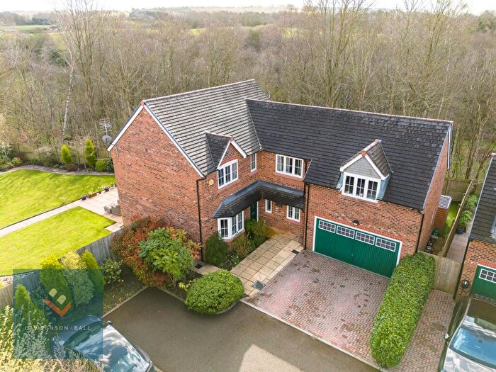 5 Bedroom Detached House For Sale In The Sidings, Mouldsworth, CH3