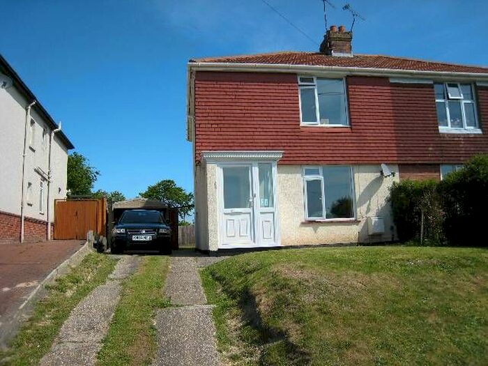 3 Bedroom Detached House To Rent In Larkhill Road, Durrington, Salisbury, SP4