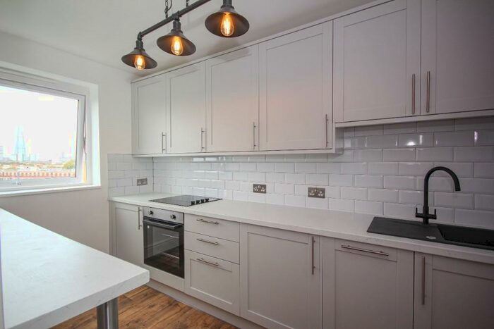 2 Bedroom Apartment To Rent In Slippers Place, London, SE16