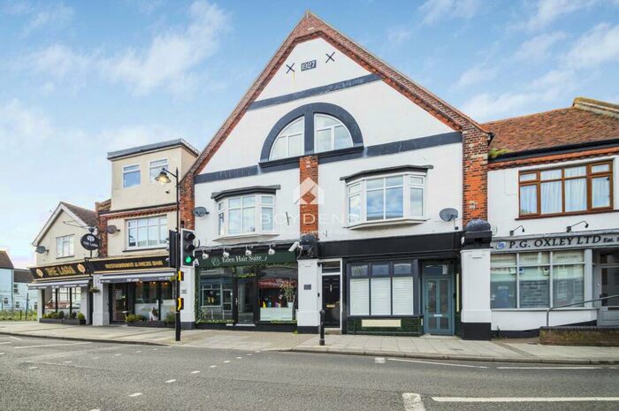 2 Bedroom Apartment To Rent In Walton On The Naze, Essex, CO14