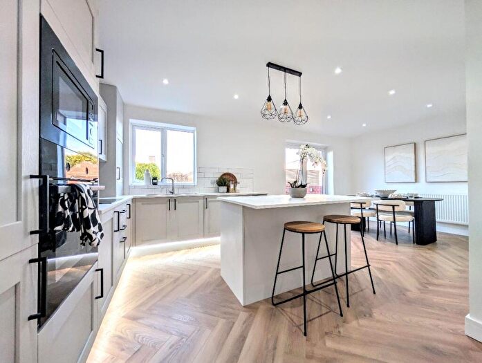 3 Bedroom Bungalow For Sale In Ripon Close, Little Lever, Bolton, BL3