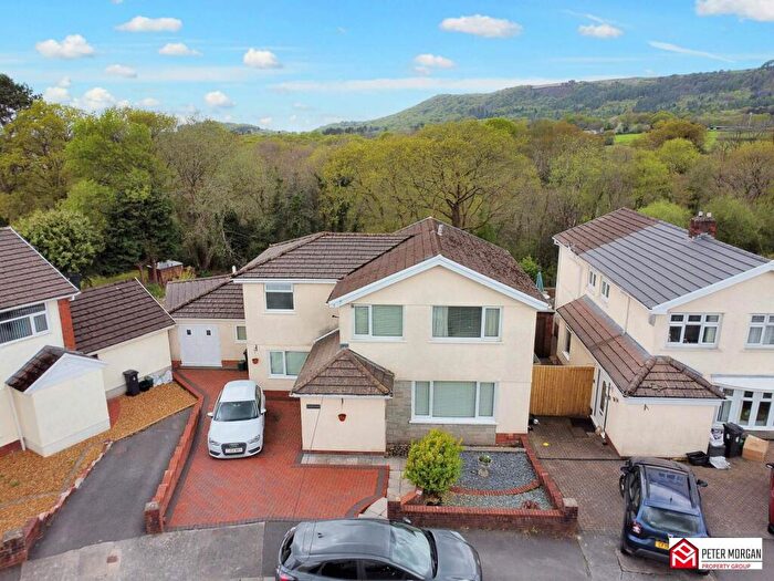 4 Bedroom Detached House For Sale In Brynglas, Bryncoch, Neath, West Glamorgan, SA10