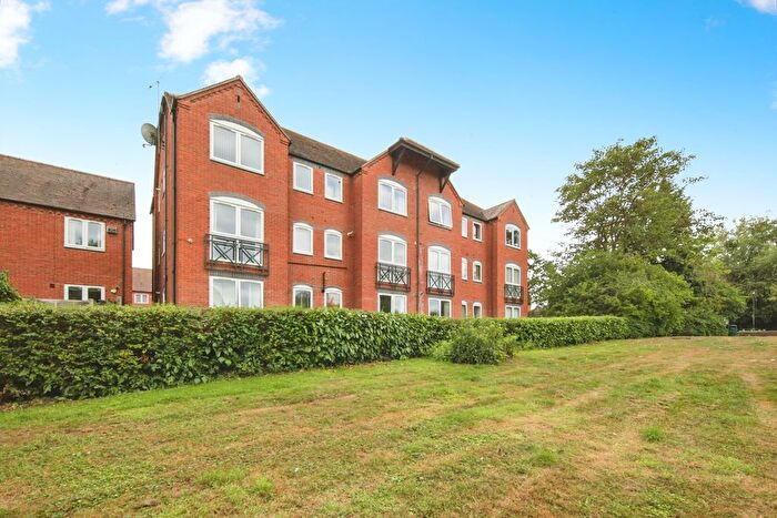 2 Bedroom Flat For Sale In Prossers Walk, Coleshill, Birmingham, Warwickshire, B46