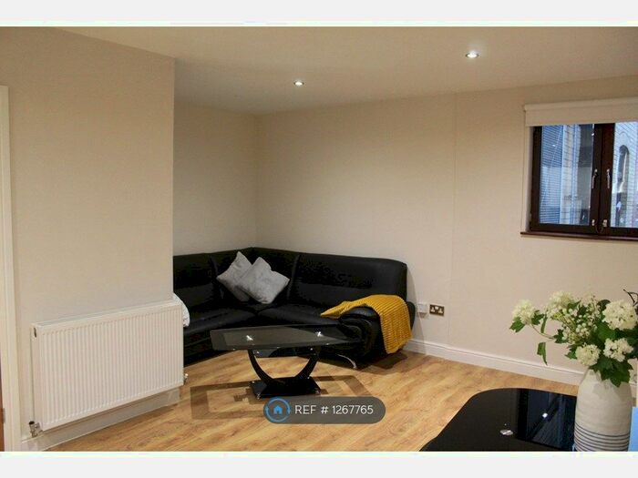 2 Bedroom Flat To Rent In Dale Street, Liverpool L2