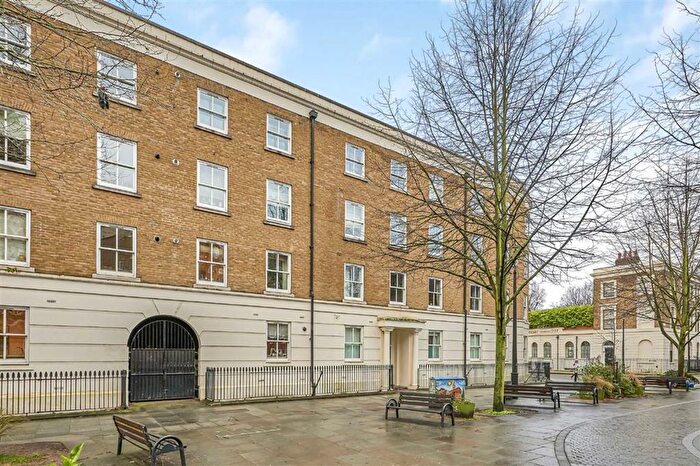 1 Bedroom Flat For Sale In Trinity Street, London Bridge, SE1