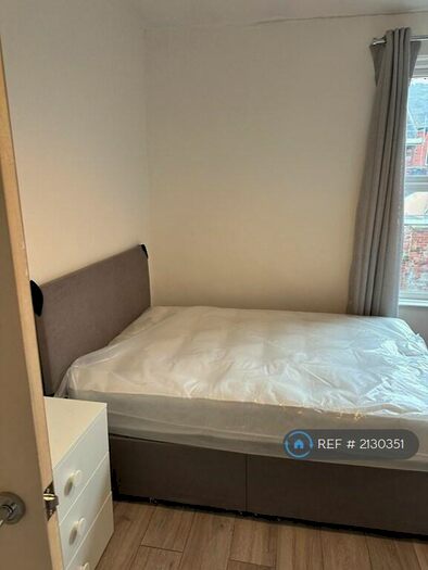 2 Bedroom Terraced House To Rent In Mount Street, Sheffield, S11