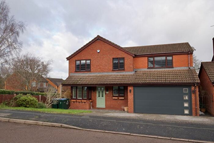6 Bedroom Detached House For Sale In New Ash Drive, Coventry, CV5