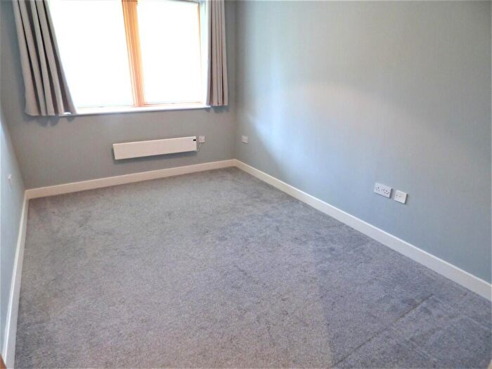 2 Bedroom Apartment To Rent In Leamore Court, Meath Crescent, Bethnal Green, E2