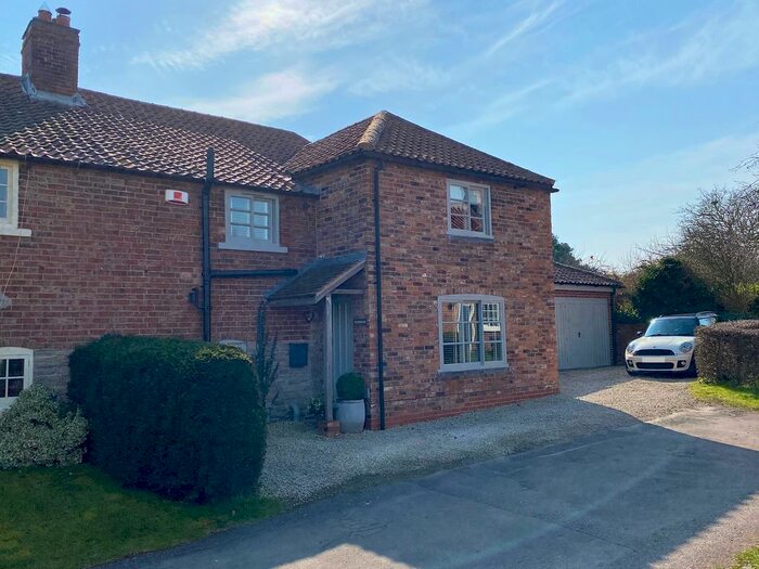 3 Bedroom Semi-Detached House For Sale In Windrush, The Lane, Cotham, NG23