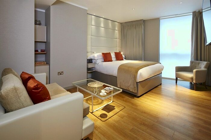 Studio To Rent In Lower Thames Street, Tower Hill, City Of London, EC3R