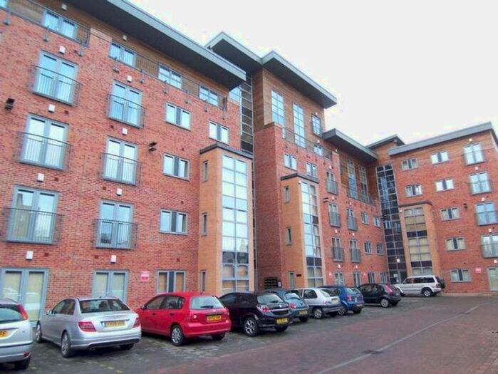 2 Bedroom Flat To Rent In Ings Road, Wakefield, West Yorkshire, Uk, WF1