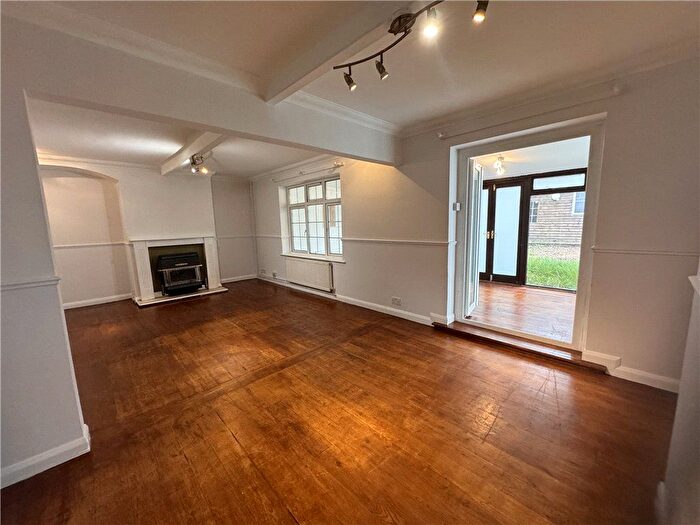 3 Bedroom Semi-Detached House To Rent In Fowlers Croft, Compton, Guildford, Surrey, GU3