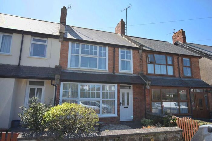 3 Bedroom Terraced House To Rent In Victoria Road, Bude, EX23