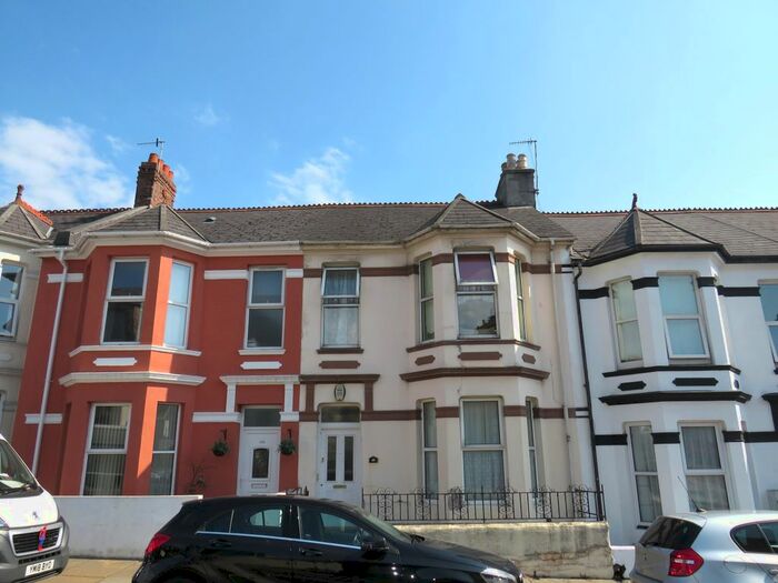 1 Bedroom Flat To Rent In Beaumont Road, St. Judes, Plymouth, PL4