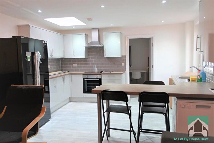 5 Bedroom Terraced House To Rent In Exeter Road, Birmingham, B29
